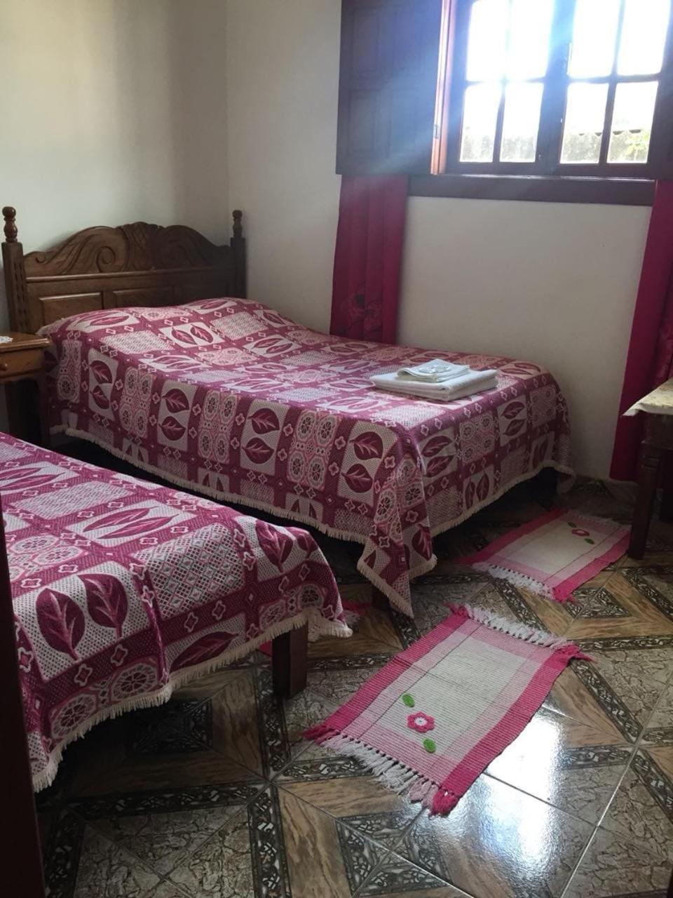 טיראדנטס Pousada Santa Edwiges מראה חיצוני תמונה